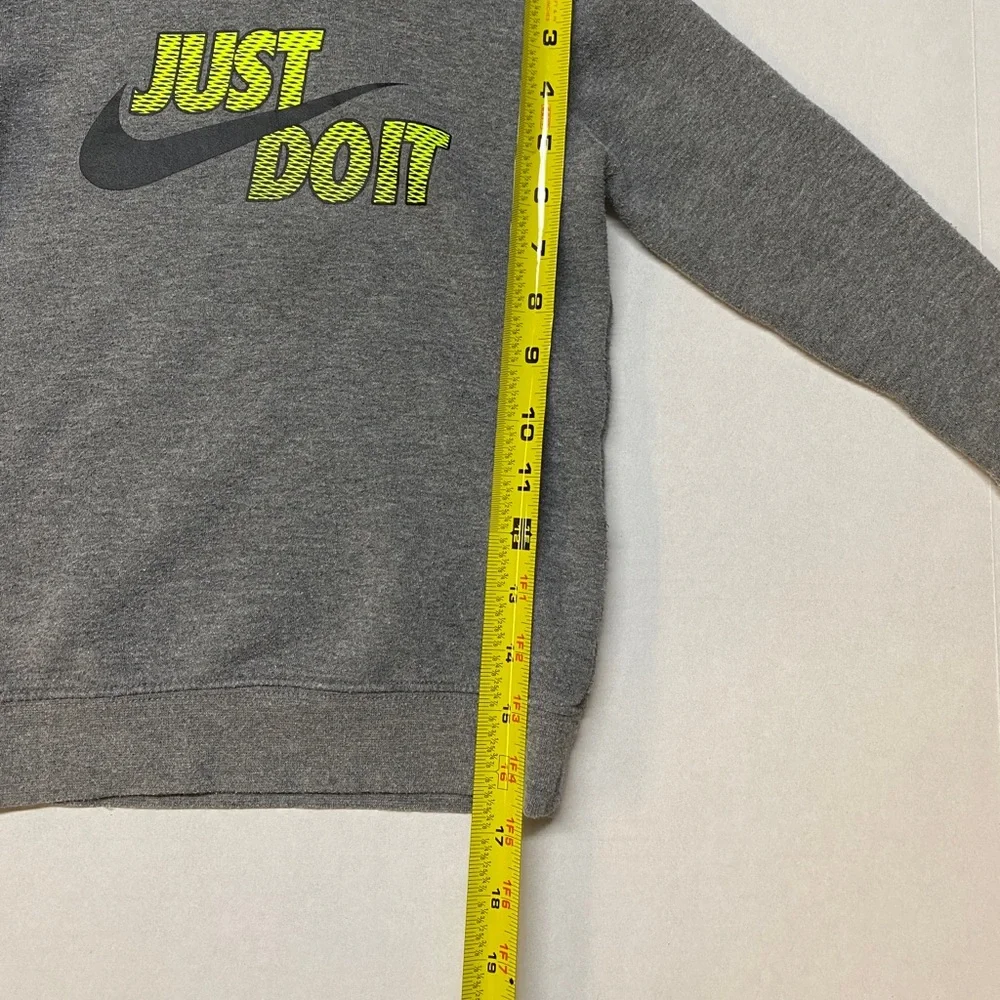 Kid’s Small Nike Grey‎ and Neon Hoodie